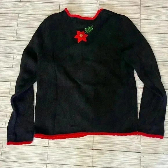 Vintage Designs Orginal Poinsettia Christmas Sweater - Picture 2 of 5